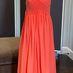 Woman’s A Photo 0