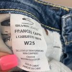 Silver Jeans Silver Frances Embroidered Back Pockets Low Rise Capri Jeans Photo 2