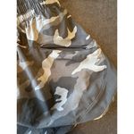 Athleta Printed Black Camo Mesh Racer 4" Run Short Women's Size XS Mid Rise Photo 4