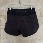 Lululemon  Speed Up Mid-Rise Short 4", Black Photo 2