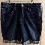 Old Navy  wow high rise Blue Jean Shorts Cuffed Hem Mid-Length Photo 0