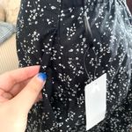 Uniqlo Cotton Cocoon Skirt in Printed Floral Black Photo 5