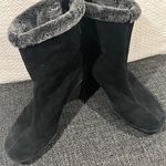 Aerosoles Women's Attorney Black Suede Mid Calf Boots Zipper Fur Lined Size 8 Photo 4