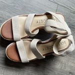 Sole Society  Women’s Size 9.5 Aven Wedge Sandals Photo 3
