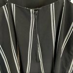 Forever 21  Striped Jumpsuit. Size Medium. EUC Photo 3