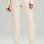 Lululemon High Rise Scuba Joggers In White Opal Photo 0