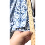 Chico's Blue White Floral 100% Linen Fringe Kimono Jacket Size 4 Boho Coastal Photo 7