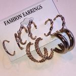 Gold Tone Faux Pearl Classic Hoop Fashion Earrings Set Photo 2