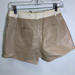 Le lis  Color Block faux Leather Shorts NWT SZ S Photo 7