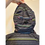 Roxy  Ski Winter Coat Gray & Multicolored Stripes Size Medium Photo 5