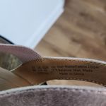 Life Stride  Metallic Taupe Wedge Sandals Size 9 Silver Strappy Wedge Sandal Photo 7