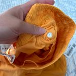 Lululemon Hotty Hot Short 2.5” Photo 3