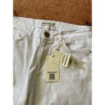 NWT ESPARANTO Bedazzled High Rise White Jeans White Size undefined Photo 3