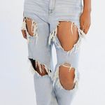 BDG high-waisted Mom Jean- Destroyed Light Wash Photo 0