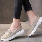 EUC Women's Anti Photo 2