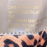 White Mountain  Wo size 7 Tan Heeled Boots with Slouchy Design INSIDE ZIPPERS Photo 3