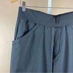 REI Medium Black Sariska Pant Yoga Utility Bottoms Pants Outdoor Workout Hiking Photo 4