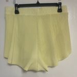 All In Motion  Light Yellow Pleated Athletic Shorts Photo 4