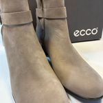 Ecco  Genuine Leather Ankle Boots Size 8.5 NWT Photo 10