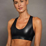 Carbon 38 Action Bra 2.0 in Tamara Shine Photo 0