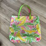 Lilly Pulitzer x Estée Lauder Tropical Banana Tote Bag beach Photo 0
