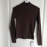Commense Womens Knit Top Size Medium Brown Long Sleeve Mock Neck Slim Fit NWT Photo 1