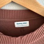 TOMMY JOHN‎ Zen Ribbed Crewneck Brown Photo 2