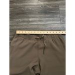 Lululemon On The Fly Crop *Woven 23" Frontier size 8 Photo 1