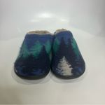 L.L. Bean women’s daybreak scuffs motif slippers size 8 Blue Photo 2