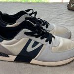 Tretorn  Women’s Sneakers - Cream and Black Photo 1