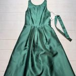 NWT - Dessy Girl - Junior Hunter Green Satin Twill Bridesmaid Dress - Size 14JR.  Photo 2