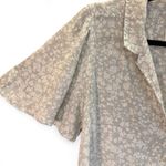 Abercrombie & Fitch Dusty Floral Oversized Button Up T-Shirt size M Photo 2