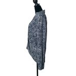 Johnston & Murphy Womens Faux Wrap Long Sleeve Hi Low Hem Blouse Blue White Workwear Size M Photo 3