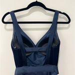 Vera Wang  White Women Bridesmaid Dress Sz. 0 EUC  (No Belt) Maxi Wedding Guest Photo 4