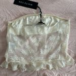 White Fox Boutique White Fox Going Out Top White Photo 1