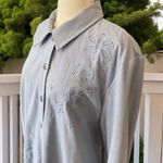 Alfred Dunner Long Sleeve Button Up Embroidered Lightweight Shirt Jacket Photo 5