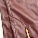 Pretty Little Thing  Women’s Faux Leather Pleated Trendy Cropped Trousers‎ Size 10 Photo 10