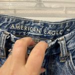 American Eagle  Curvy Mom Jeans Distressed Size 0 High Rise Ripped Denim Photo 4