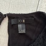 Xxi Black Lace Overlay Sleeveless Blouse – Size M – Keyhole Back Cutout Photo 8