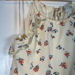 Jun & Ivy  Cream Floral Ruffle Spaghetti Strap Blouse Size Small GUC #1338-LA Photo 3