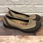 Woolrich  women’s slip-on flats size 9‎ brown & tan Photo 10