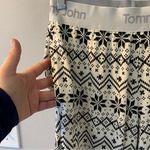 Tommy John second skin pj set in coconut milk/vintage holiday sweater size small Black Photo 8