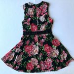 Disney  Princess Floral Sleeveless Dress Small NWOT Back Zip Fit Flare Cr… Photo 10
