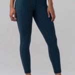 Lululemon Pushing Limits 7/8 Tight (Nulu 25")
Jaded Photo 1