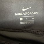 Nike  AeroAdapt 3 Inch Short in Black CQ8971 Athletic Shorts size small Photo 6