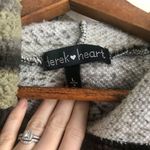 Derek Heart Cropped Camo Fleece Hoodie Photo 4