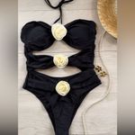 BEAUDRM Women's Halter Neck 3D Flower Decoration Sexy One Photo 2