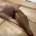 Tory Burch Clutch Chain Linked Leather Shoulder Bag Crossbody Tan & Gold Photo 7