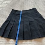 Black Pleated Mini Skirt Photo 5