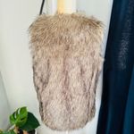 Escalier Vest Women’s Faux Fur Vest Jacket Size Small, Khaki/Brown New With Tags Brown Photo 4